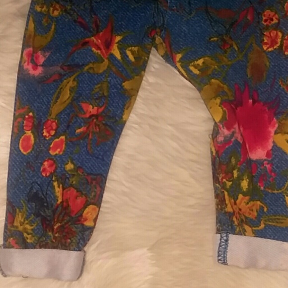 NWT Girls Betsey Johnson 3 Piece Outfit 6/9 Months - Picture 8 of 8